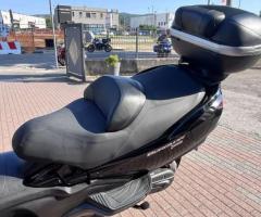 Suzuki Burgman 650 pochi km - 8