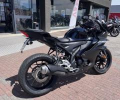 Yamaha YZF R125 - 4