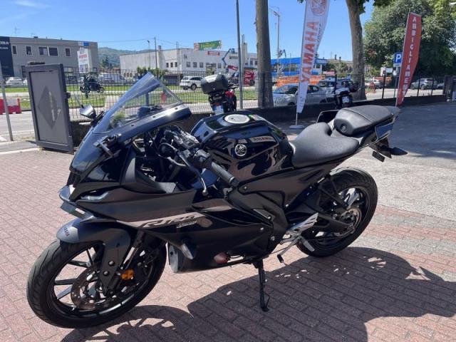 Yamaha YZF R125