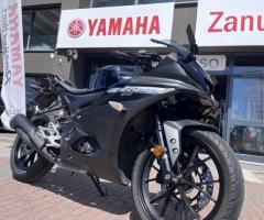 Yamaha YZF R125 - 6