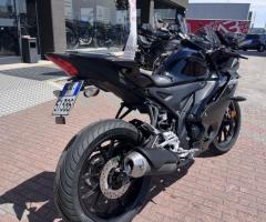 Yamaha YZF R125 - 10