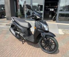 Sym Symphony 125 Scooter 125 patente B - 2