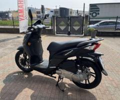 Sym Symphony 125 Scooter 125 patente B - 4