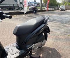 Sym Symphony 125 Scooter 125 patente B - 7