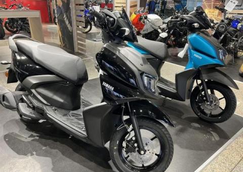 Yamaha RayZR scooter 125 PREZZO LANCIO patente B