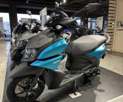 Yamaha RayZR scooter 125 PREZZO LANCIO patente B - 4