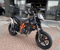 KTM 690 Supermoto - 11