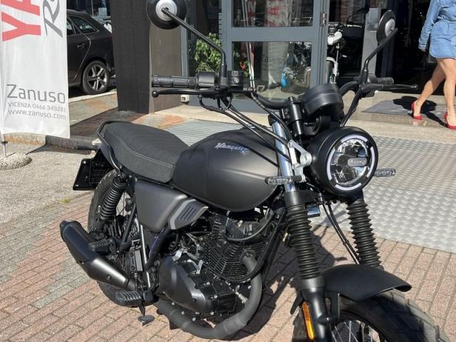 Keeway X-Light 125 guidabile pante auto