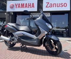 Yamaha X-Max 250 - 2