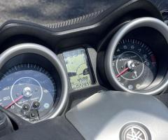 Yamaha X-Max 250 - 10