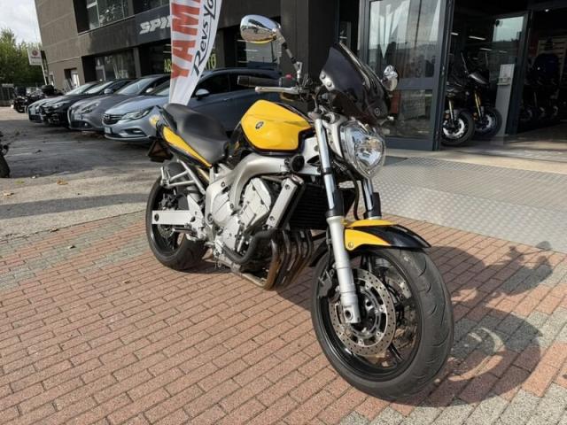 Yamaha FZ6
