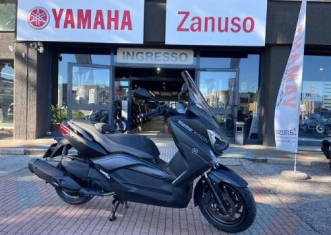 Yamaha X-Max 400