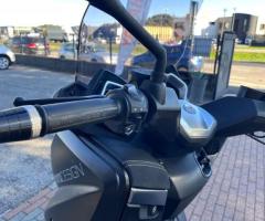 Yamaha X-Max 400 - 9