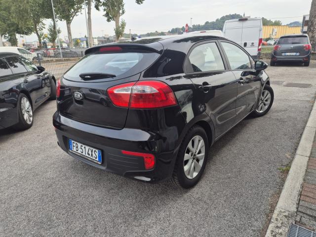 Kia Rio 1.2 CVVT 5p. Active E6B -- Unipropr.!!!