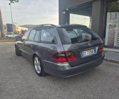 MB E 220 CDI cat  Avantgarde Autom. S.W. - 2