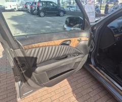 MB E 220 CDI cat  Avantgarde Autom. S.W. - 7