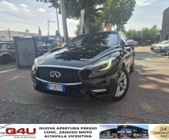 Infiniti Q30 D Premium E6B--Pass.incluso!!!