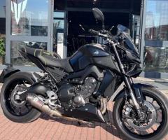 Yamaha MT-09 - 2