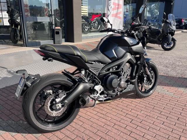 Yamaha MT-09