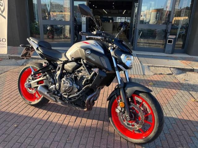 Yamaha MT-07