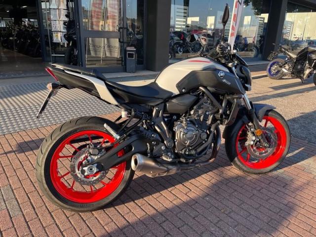 Yamaha MT-07