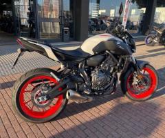 Yamaha MT-07 - 14