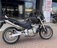 Honda Hornet - 12