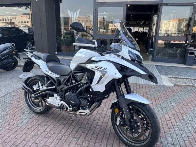 Benelli TRK 502