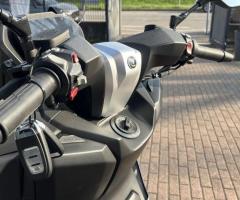 Voge Sfida SR3 300 - 5