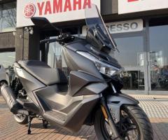 Voge Sfida SR3 300 - 9