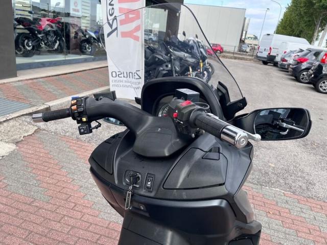 Suzuki Burgman 650