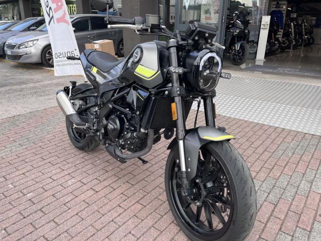 Benelli Leoncino 250 guidabile A2 35kw pochi km