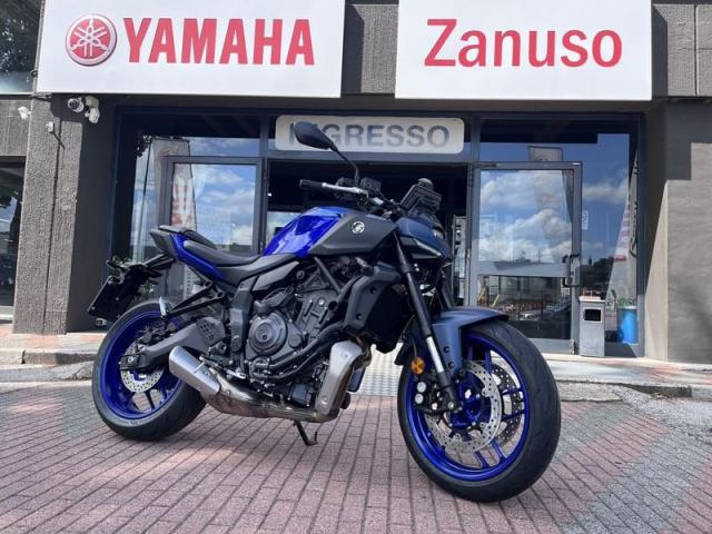 Yamaha MT-07 YMT 35kw Automatica km 0