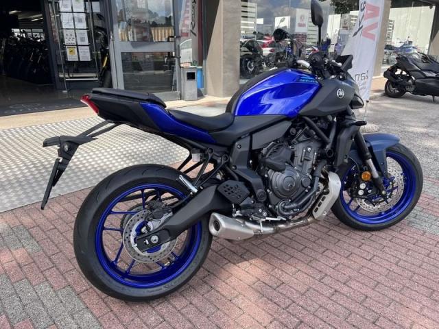 Yamaha MT-07 YMT 35kw Automatica km 0