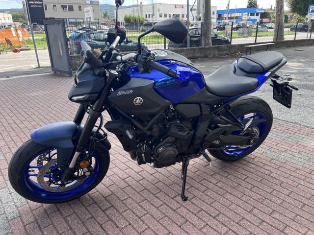 Yamaha MT-07 YMT 35kw Automatica km 0