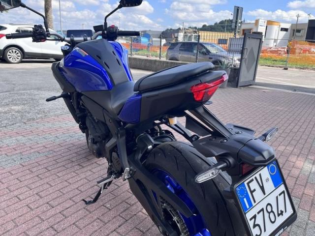 Yamaha MT-07 YMT 35kw Automatica km 0