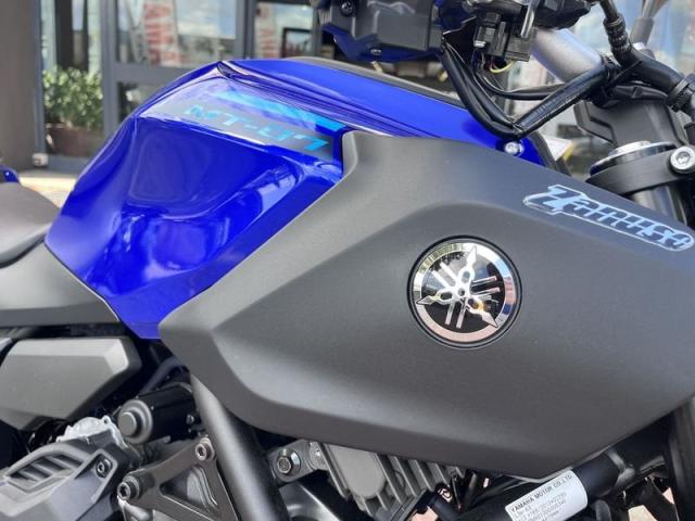 Yamaha MT-07 YMT 35kw Automatica km 0