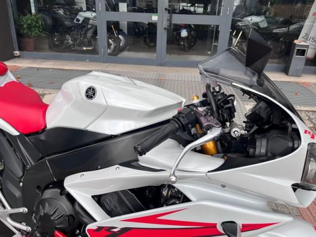 Yamaha YZF R1 Akrapovic