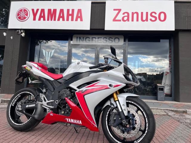 Yamaha YZF R1 Akrapovic