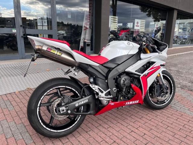 Yamaha YZF R1 Akrapovic