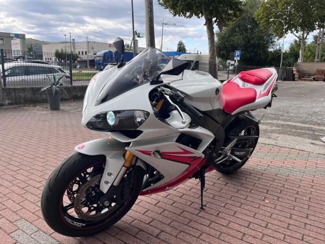 Yamaha YZF R1 Akrapovic