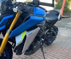 Suzuki GSX S 1000 - 11