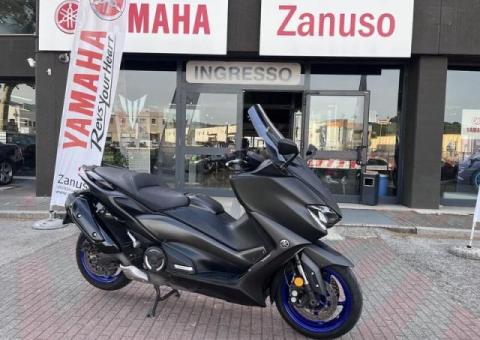 Yamaha T Max 560