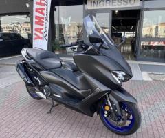 Yamaha T Max 560 - 2