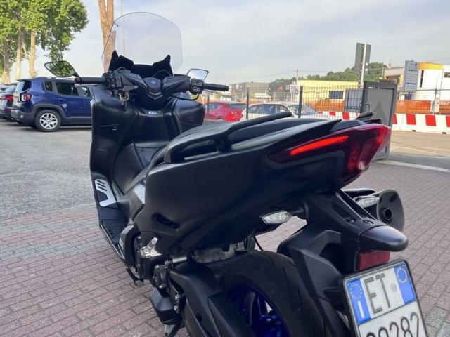 Yamaha T Max 560