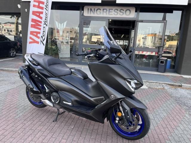 Yamaha T Max 560