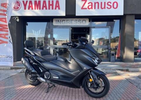 Yamaha T Max 560