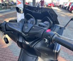 Yamaha T Max 560 - 3