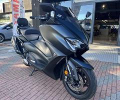 Yamaha T Max 560 - 8