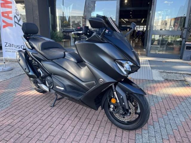 Yamaha T Max 560